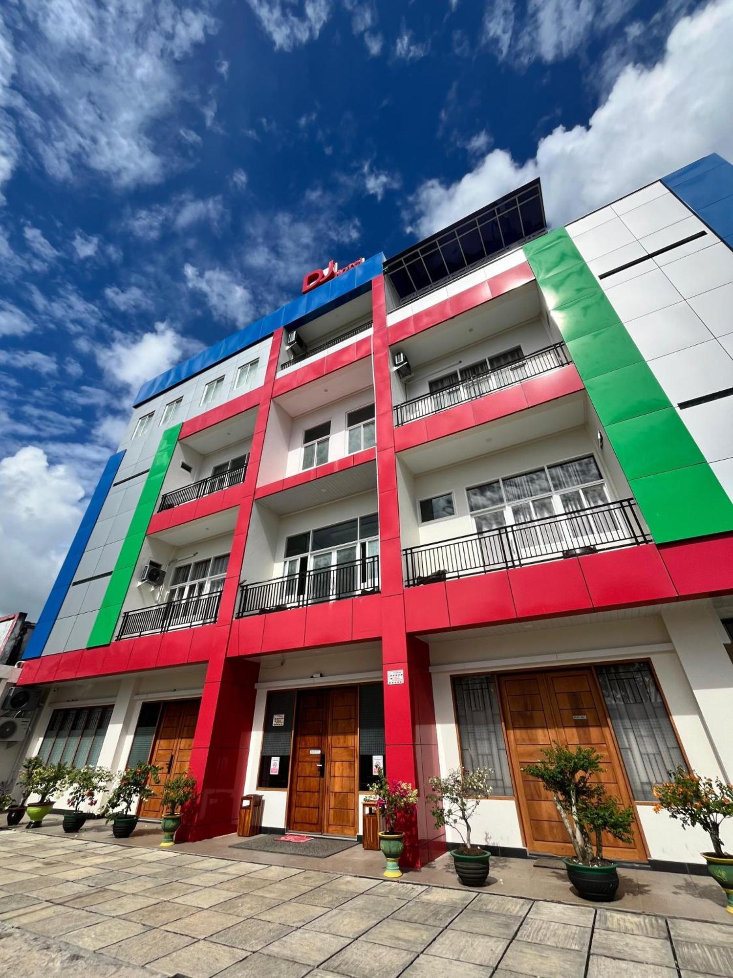 Dj Hotel Raha Εξωτερικό φωτογραφία